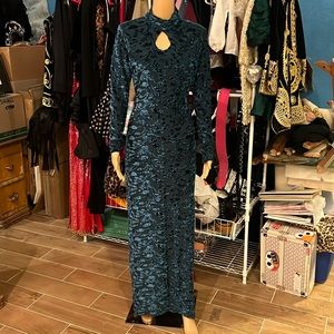 Stretchy Teal floral velvet burnout style gown size 6